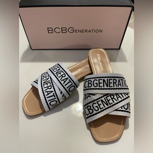 BCBGeneration flat sandal - size 6.5
